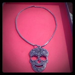 Skull Necklace